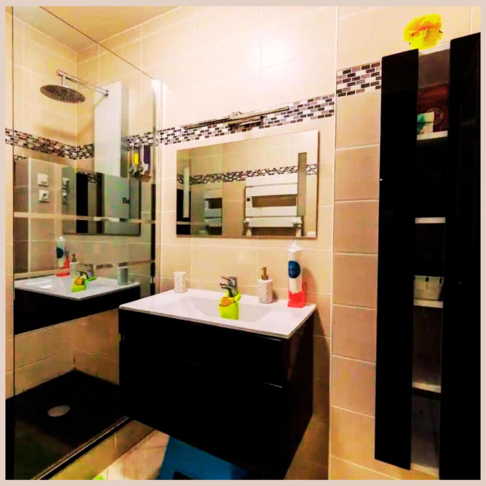 Le Mans City Sweet & Home - Climatise - Netflix - Wifi Fibre - Parking - Proche Circuit Des 24H & Centre-Ville - Accordhebergementconciergerie Λε Μανς Εξωτερικό φωτογραφία